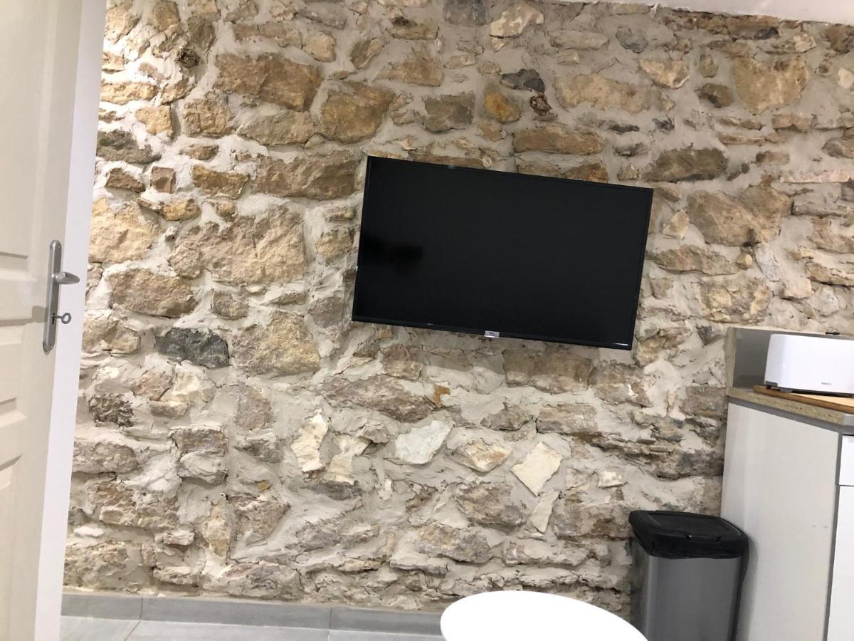Les Olives Wifi Netflix Appart-Hotel-Provence La Fare-les-Oliviers 외부 사진